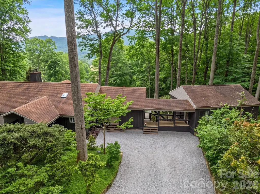 198 Brooks Branch Road Leicester NC 28748