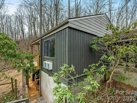 198 Brooks Branch Road Leicester NC 28748