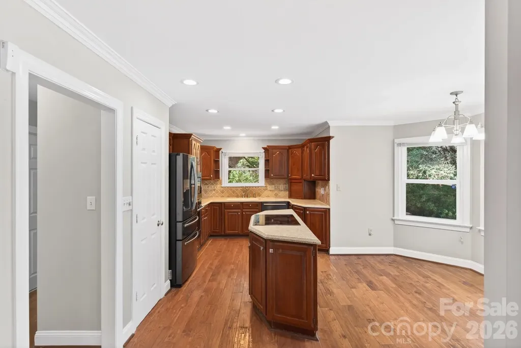 4711 Mountain Point Lane Charlotte NC 28216