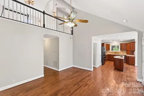 4711 Mountain Point Lane Charlotte NC 28216