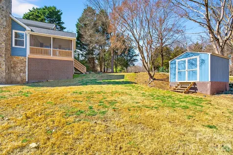 4711 Mountain Point Lane Charlotte NC 28216
