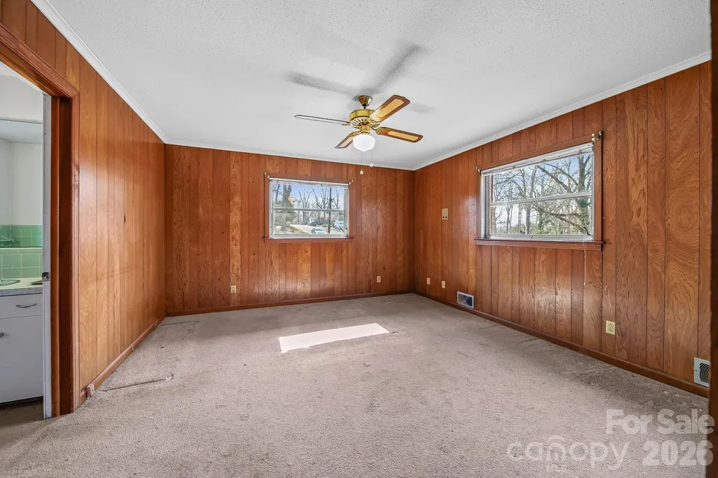 701 E Oakwood Avenue Albemarle NC 28001