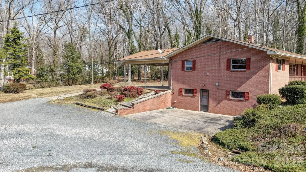 701 E Oakwood Avenue Albemarle NC 28001