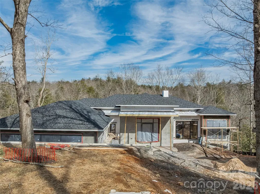 12 Falling Waters Trail Arden NC 28704
