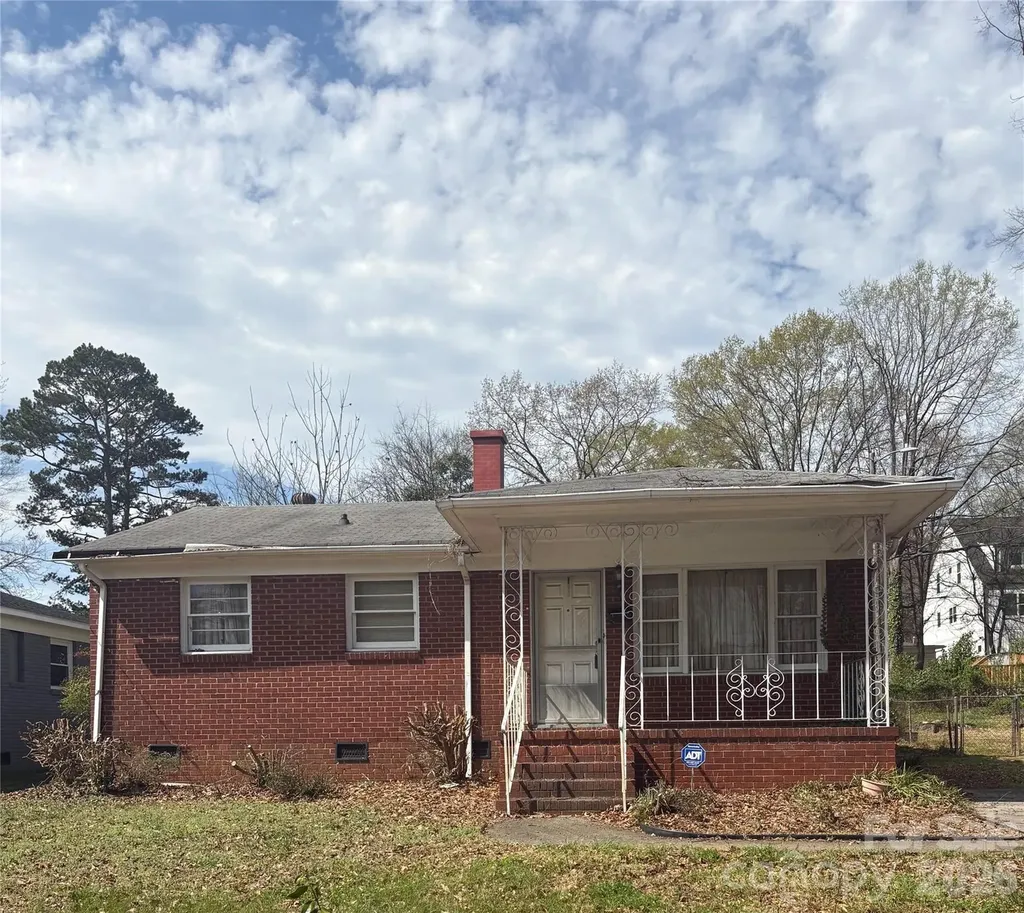 1907 Jennings Street Charlotte NC 28216