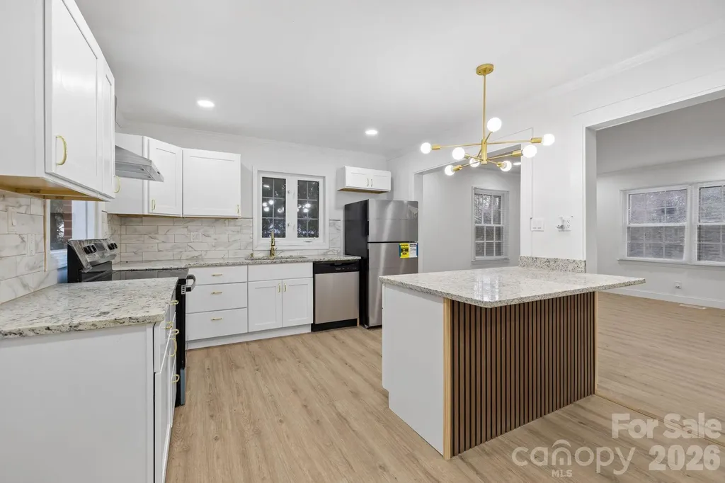 631 Townsend Avenue Gastonia NC 28052