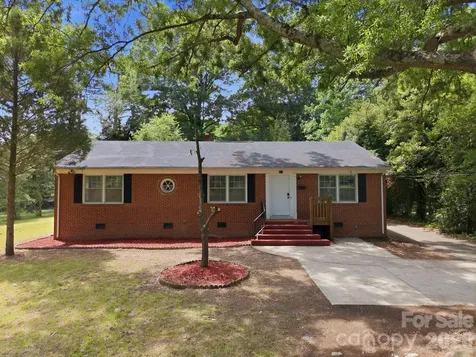631 Townsend Avenue Gastonia NC 28052