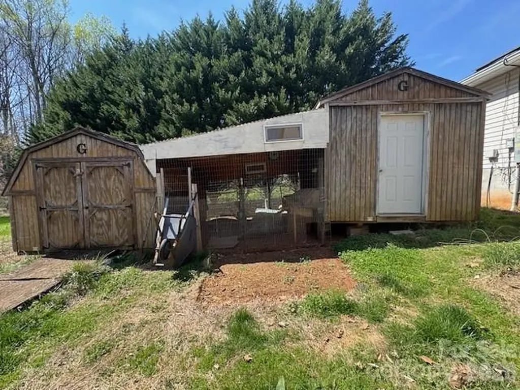 2627 Easter Street Maiden NC 28650