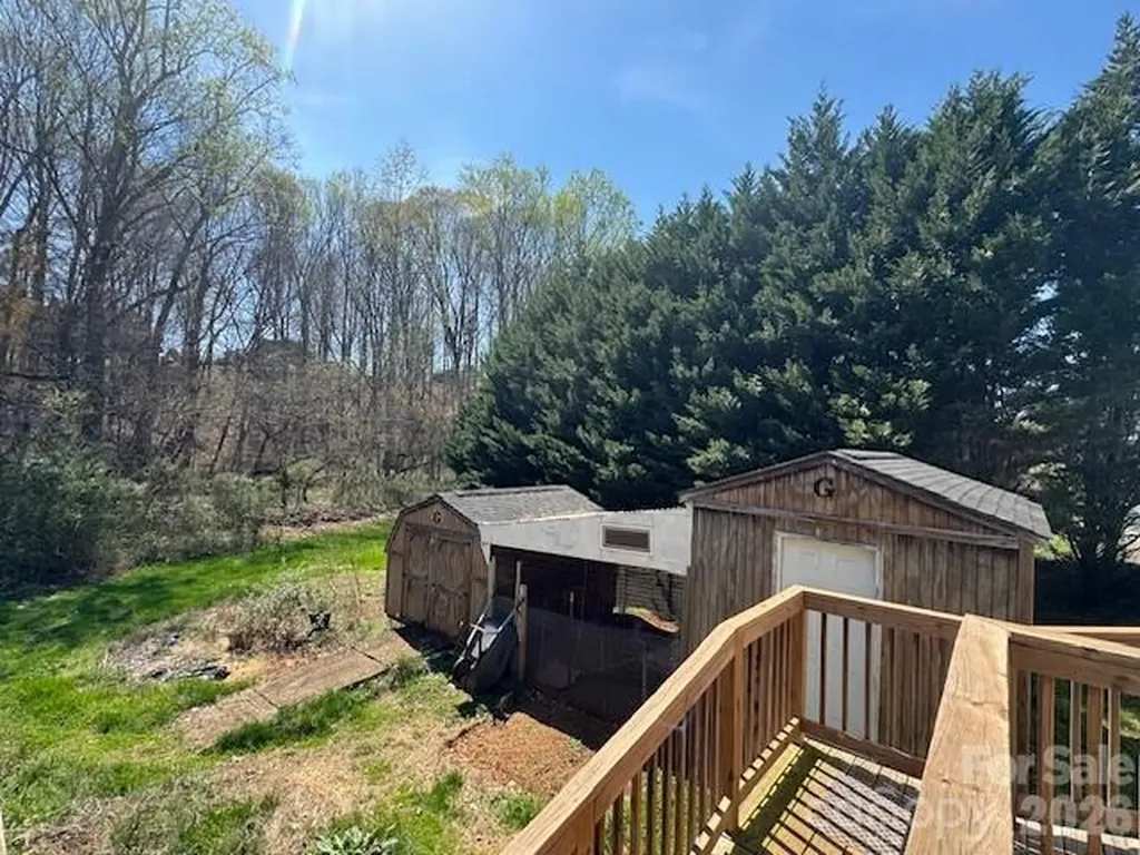 2627 Easter Street Maiden NC 28650