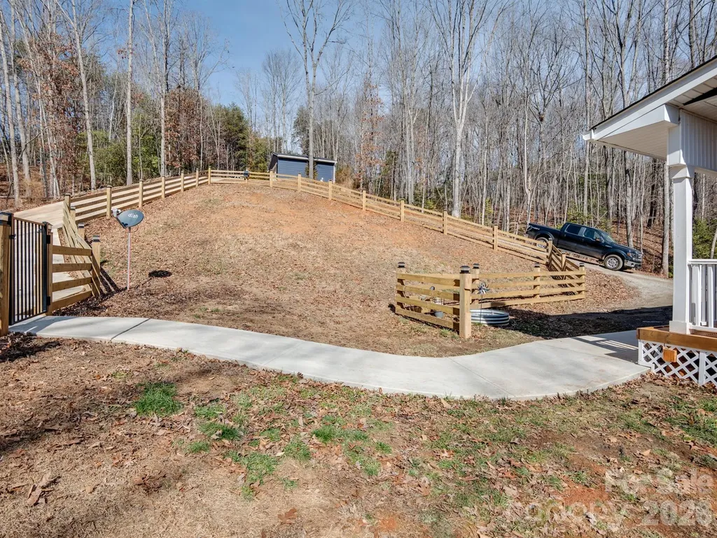 239 Old Lion Road Statesville NC 28625