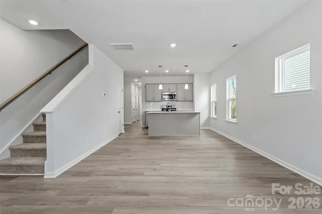 5865 Tuckaseegee Road Charlotte NC 28208