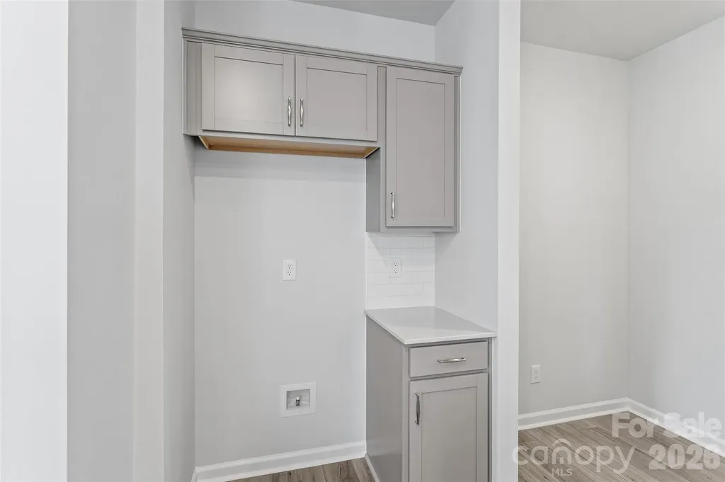 5865 Tuckaseegee Road Charlotte NC 28208
