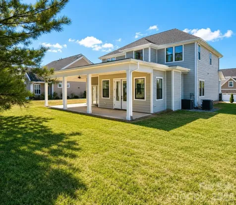 1207 39th Avenue NE Hickory NC 28601