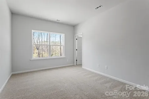 5861 Tuckaseegee Road Charlotte NC 28208