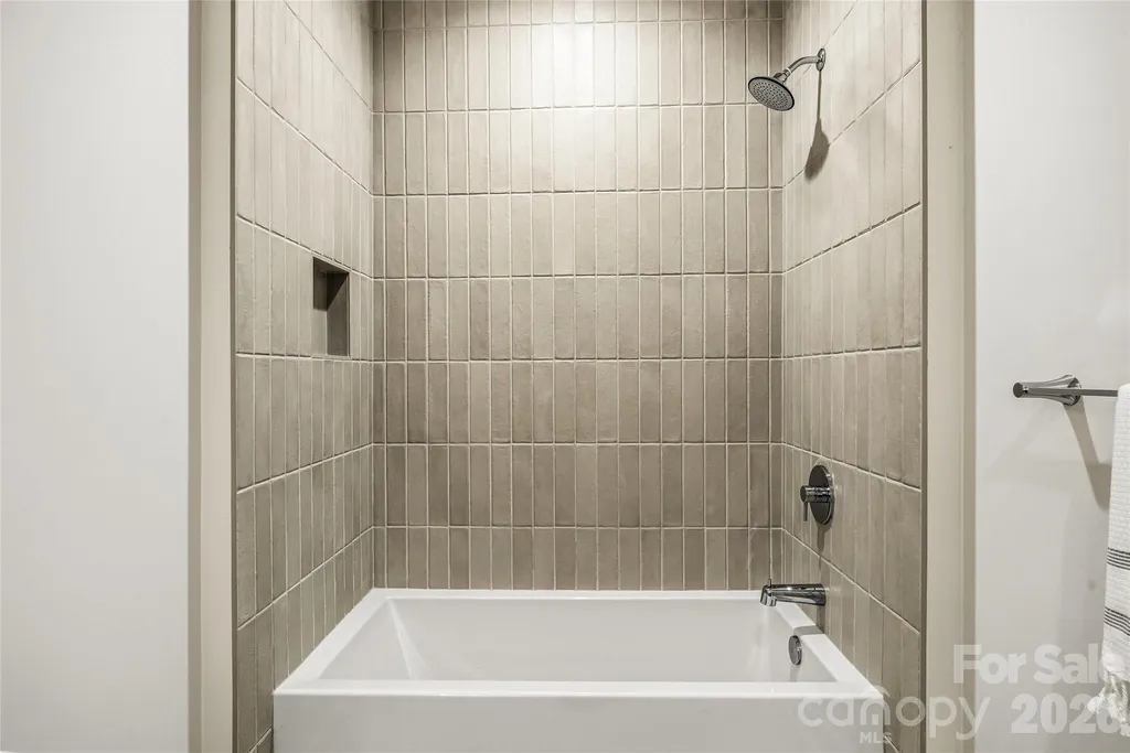 162 Riverbend Forest Drive Asheville NC 28805
