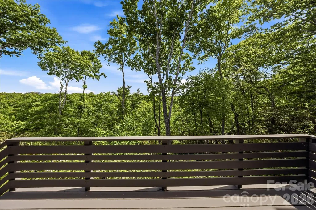 162 Riverbend Forest Drive Asheville NC 28805