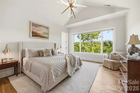 162 Riverbend Forest Drive Asheville NC 28805