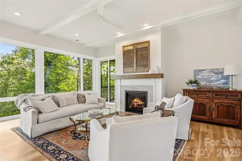 162 Riverbend Forest Drive Asheville NC 28805