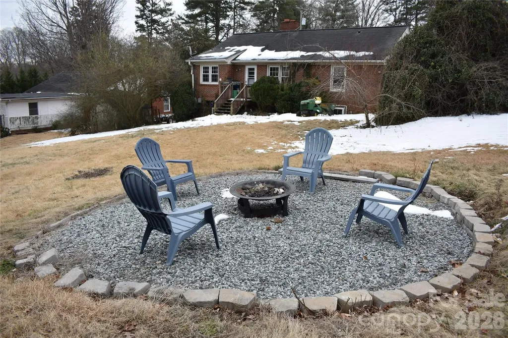3 Forest Drive Lexington NC 27292