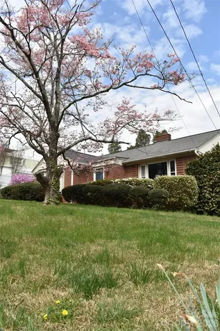 3 Forest Drive Lexington NC 27292