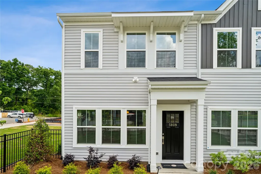 5853 Tuckaseegee Road Charlotte NC 28208