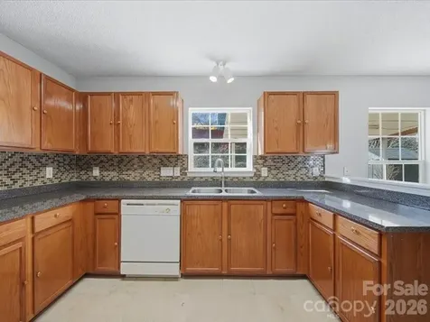 1968 8th Street Lane SE Hickory NC 28602