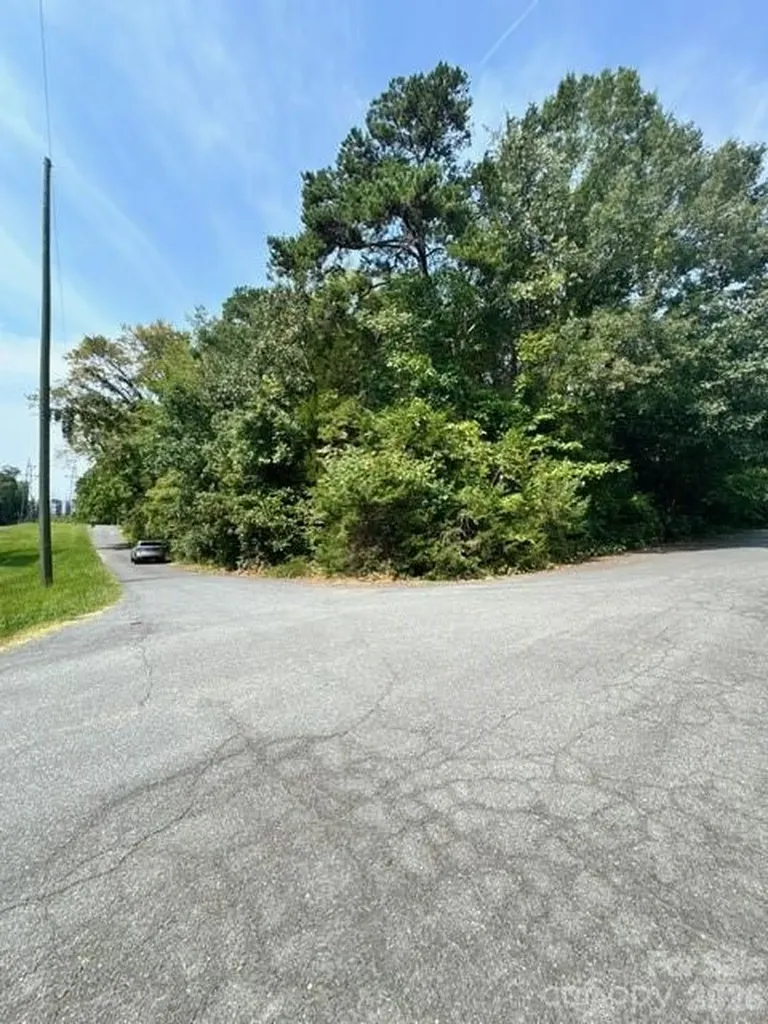 8323 Washington Boulevard Charlotte NC 28262