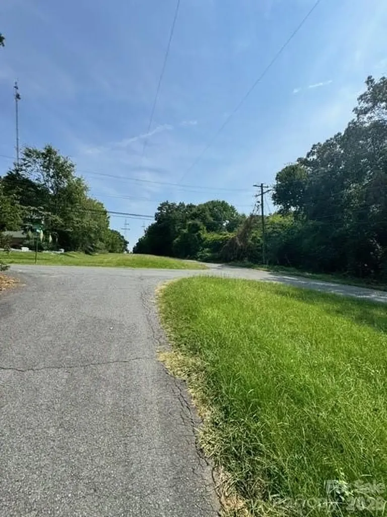 8323 Washington Boulevard Charlotte NC 28262