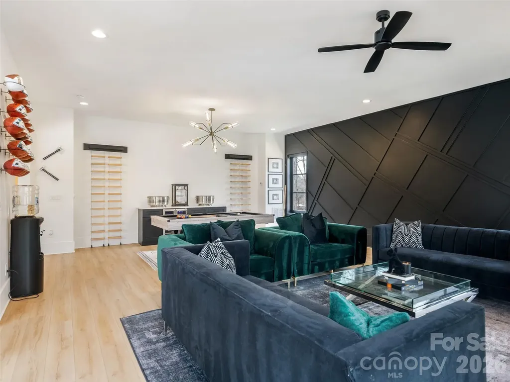 6017 Oxfordshire Road Waxhaw NC 28173