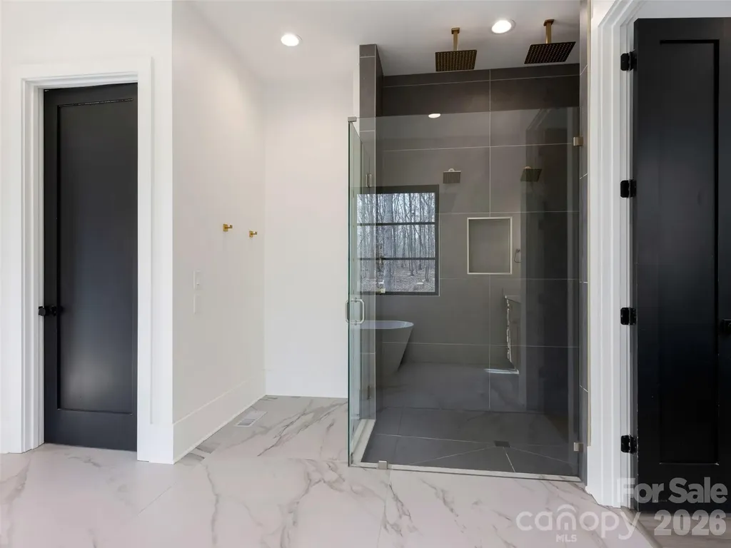 6017 Oxfordshire Road Waxhaw NC 28173