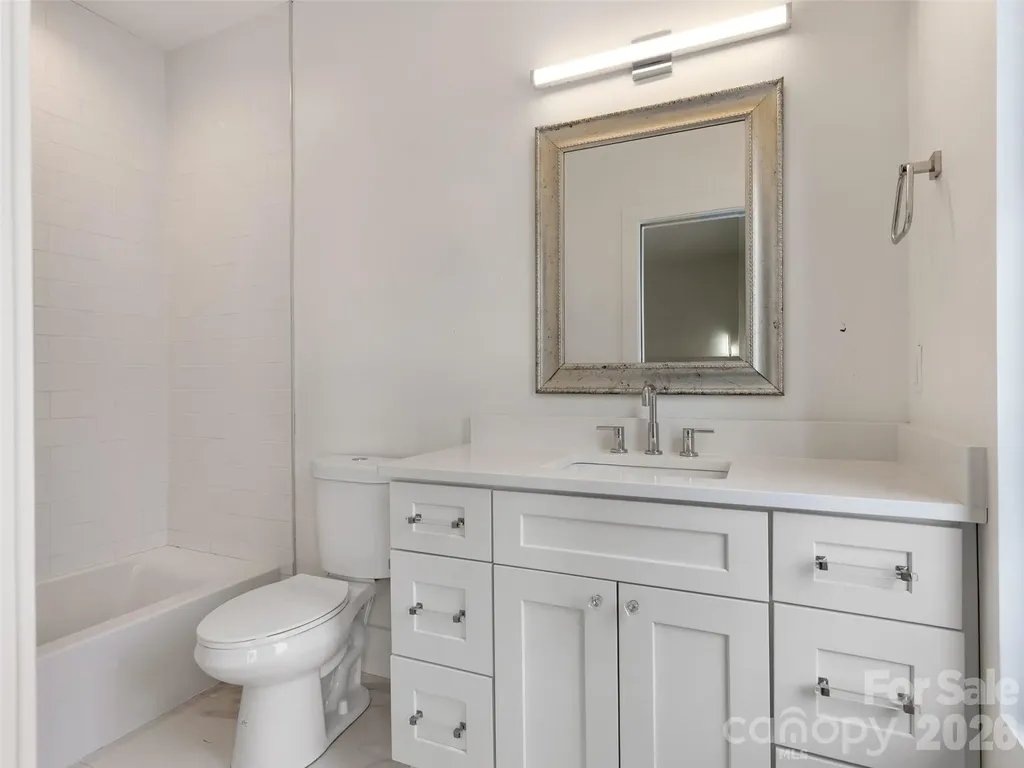 6017 Oxfordshire Road Waxhaw NC 28173