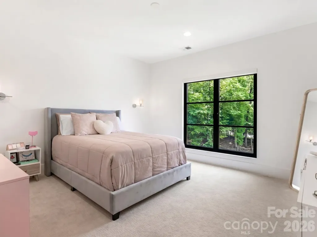 6017 Oxfordshire Road Waxhaw NC 28173