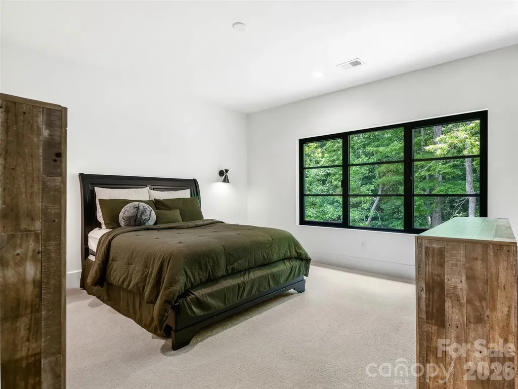6017 Oxfordshire Road Waxhaw NC 28173