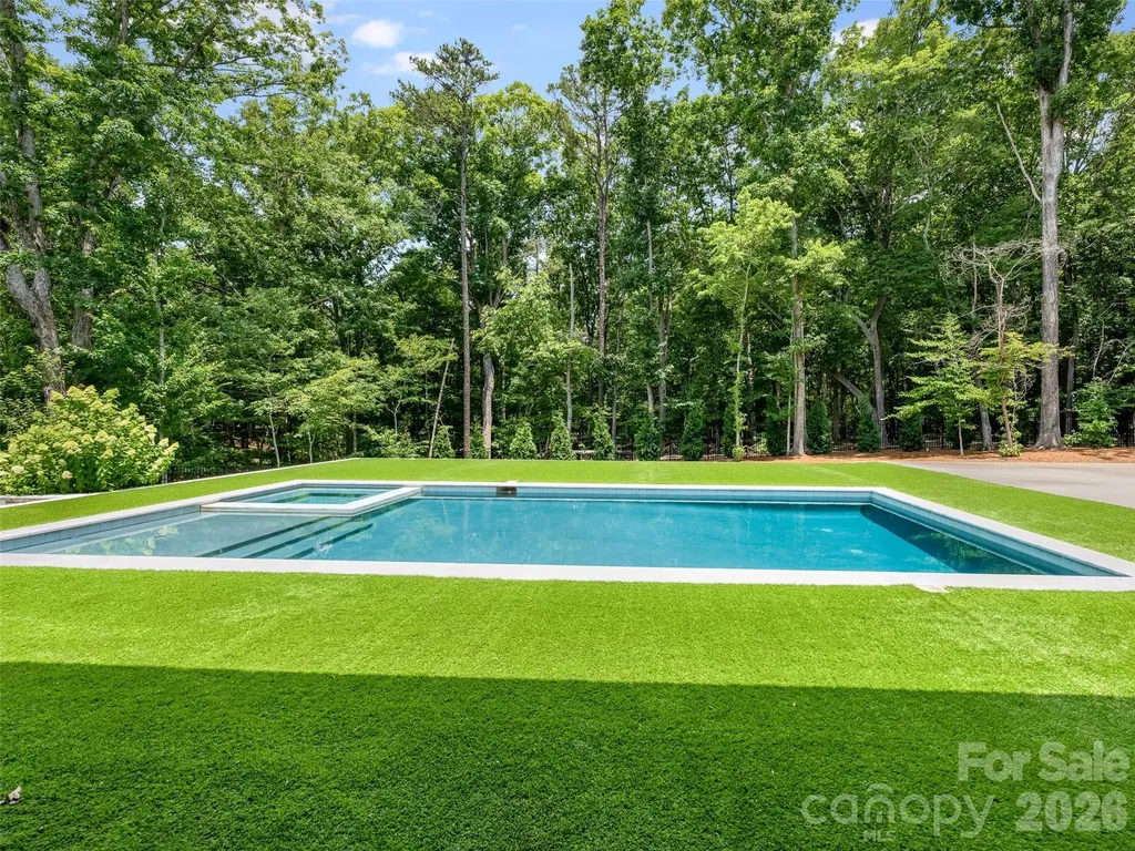 6017 Oxfordshire Road Waxhaw NC 28173