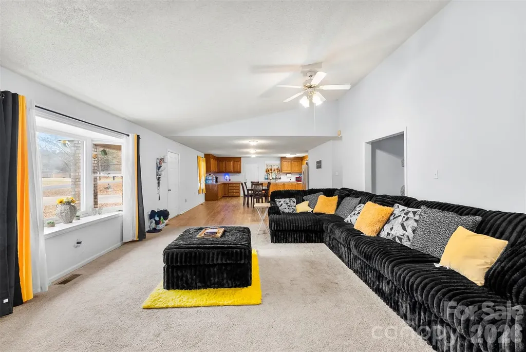 1304 Cambridge Drive Shelby NC 28152