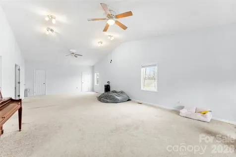 1304 Cambridge Drive Shelby NC 28152