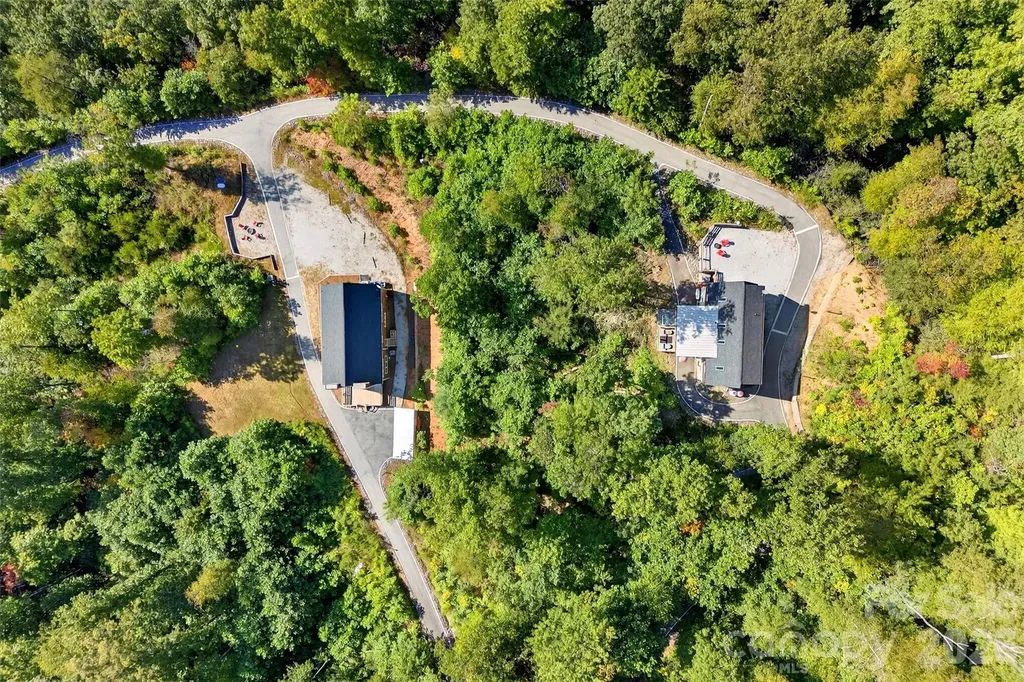 8026 Buck Creek Road Marion NC 28752