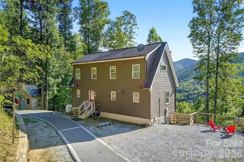 8026 Buck Creek Road Marion NC 28752
