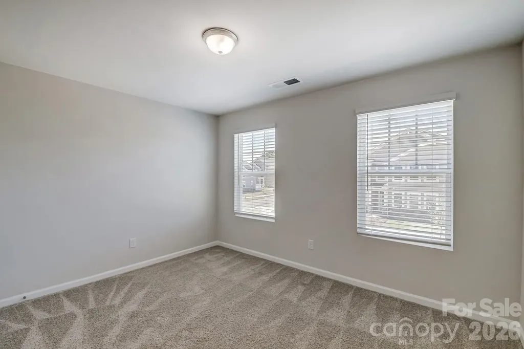 9234 Pagoda Oak Drive Charlotte NC 28269