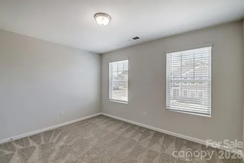 9234 Pagoda Oak Drive Charlotte NC 28269
