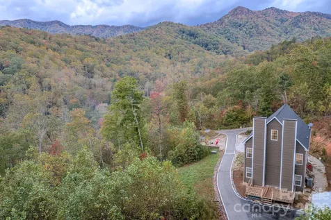 8026 Buck Creek Road Marion NC 28752