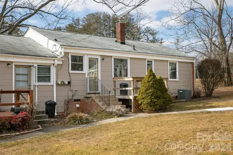 19 Trowbridge Lane Brevard NC 28712