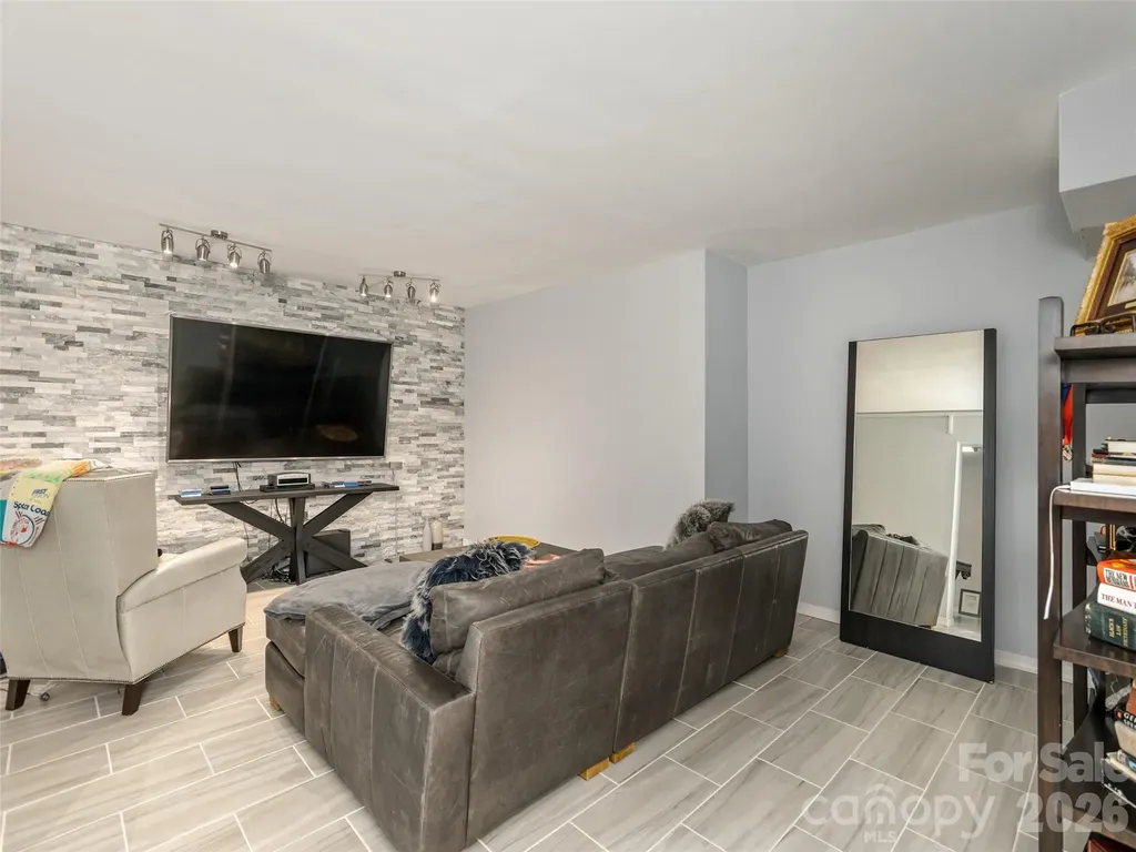 30 W Fairway Drive Etowah NC 28729