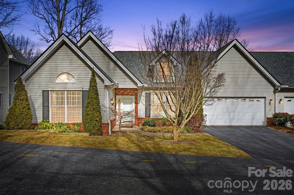 103 Trumpet Lane Asheville NC 28803