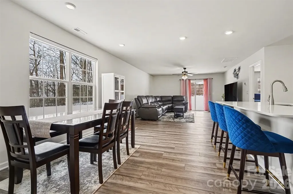10136 Chatham Run Lane Charlotte NC 28262