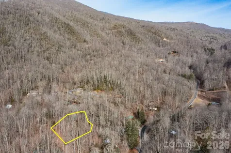 71 Honeymoon Lane Maggie Valley NC 28751