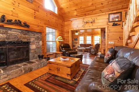 71 Honeymoon Lane Maggie Valley NC 28751