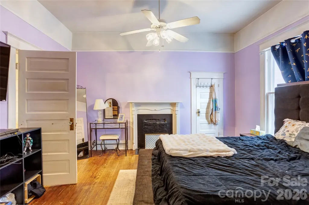 402 N Salisbury Avenue Spencer NC 28159