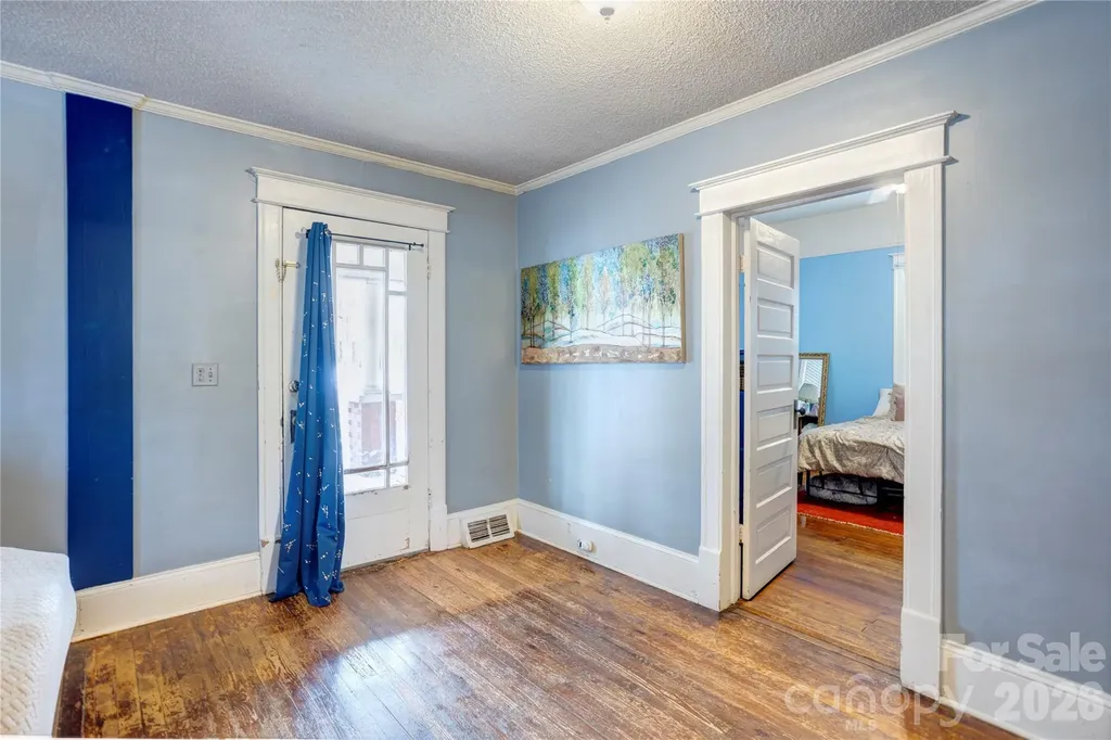 402 N Salisbury Avenue Spencer NC 28159
