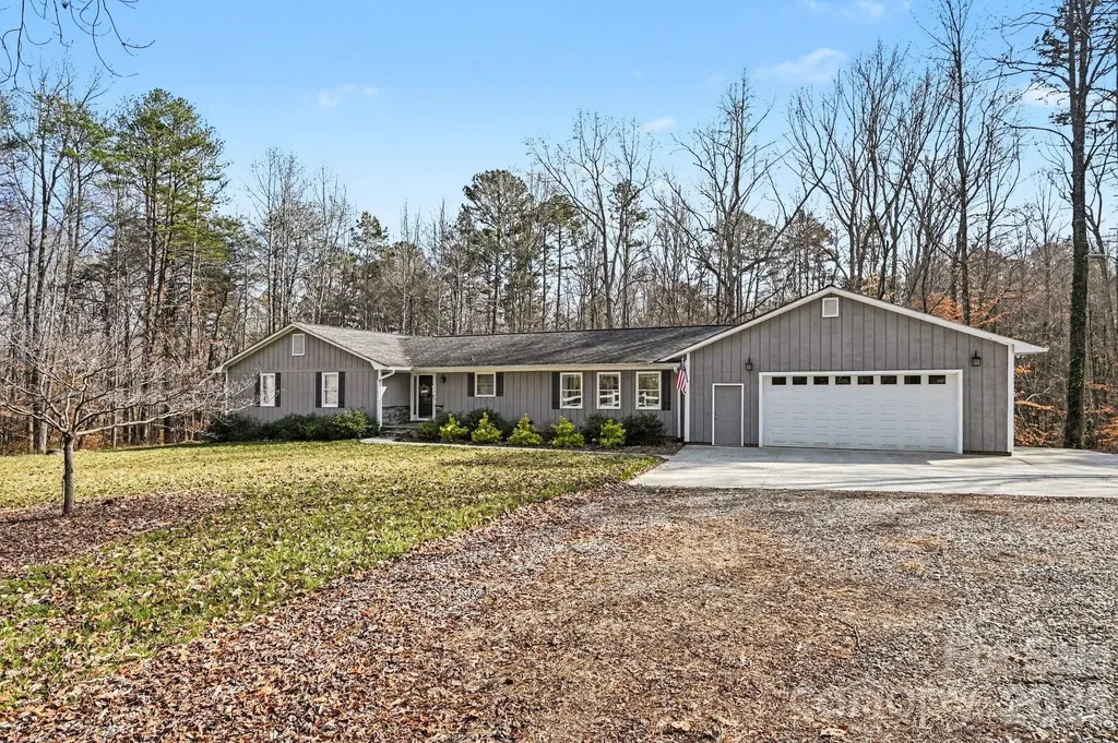 3170 Asbury Church Road Lincolnton NC 28092